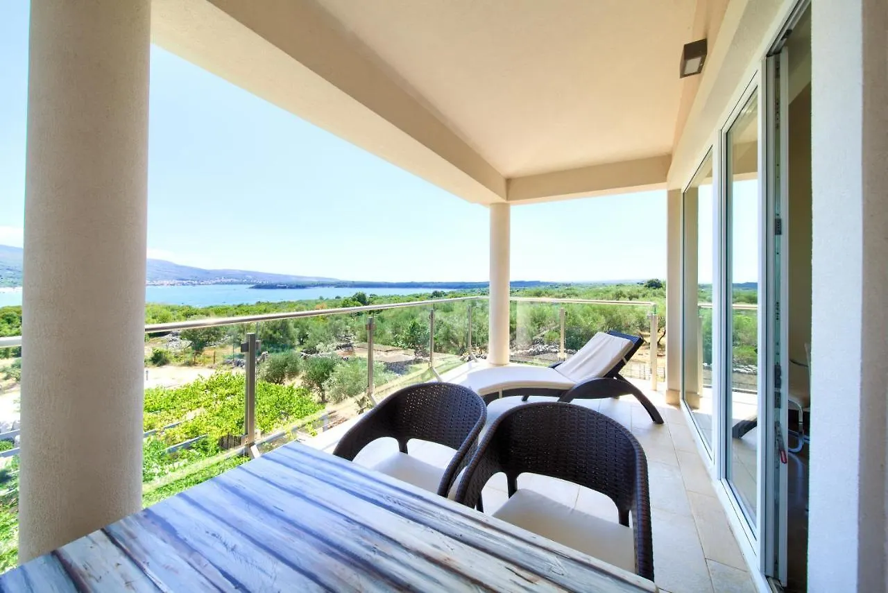 Aparthotel Apartments Royal Kornić Kroatien